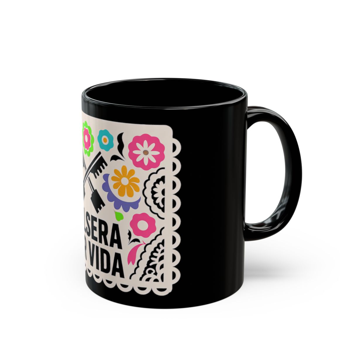 Salsera Por Vida Mug — black mug, angled view